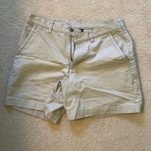 Patagonia khaki shorts!